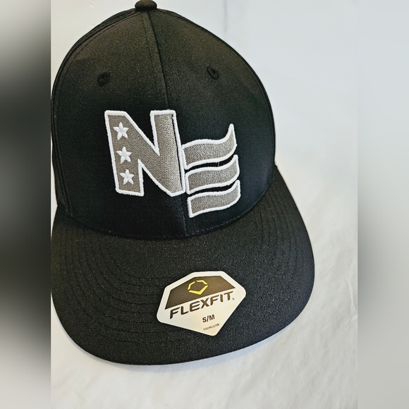 EvoShield Flexfit Men Sz S/M Black Trucker Baseball Cap/Hat - Picture 9 of 12